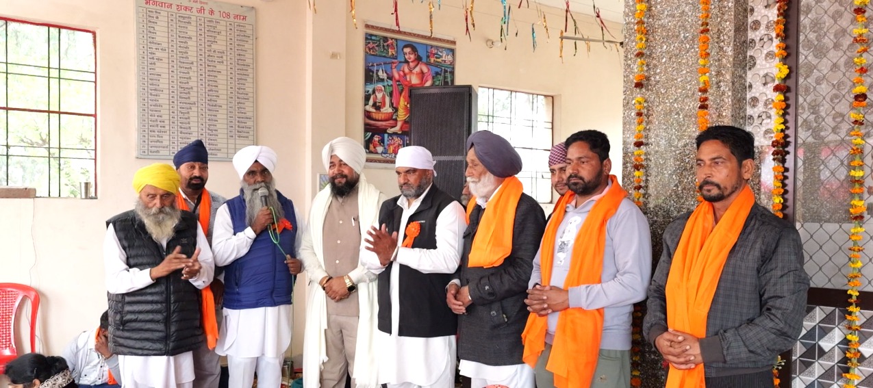 ਪੱਤਰਕਾਰਤਾ ਵਿੱਚ ਡਾਕਟਰੇਟ ਦੀ ਉਪਾਧੀ ਪ੍ਰਾਪਤ ਕਰਨ 'ਤੇ ਡਾ. ਦਲਜੀਤ ਅਜਨੋਹਾ ਸਨਮਾਨਿਤ
